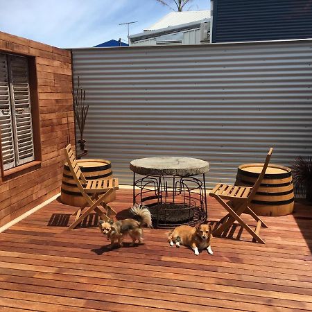 Ki Dragonfly Guesthouse キングスコート エクステリア 写真